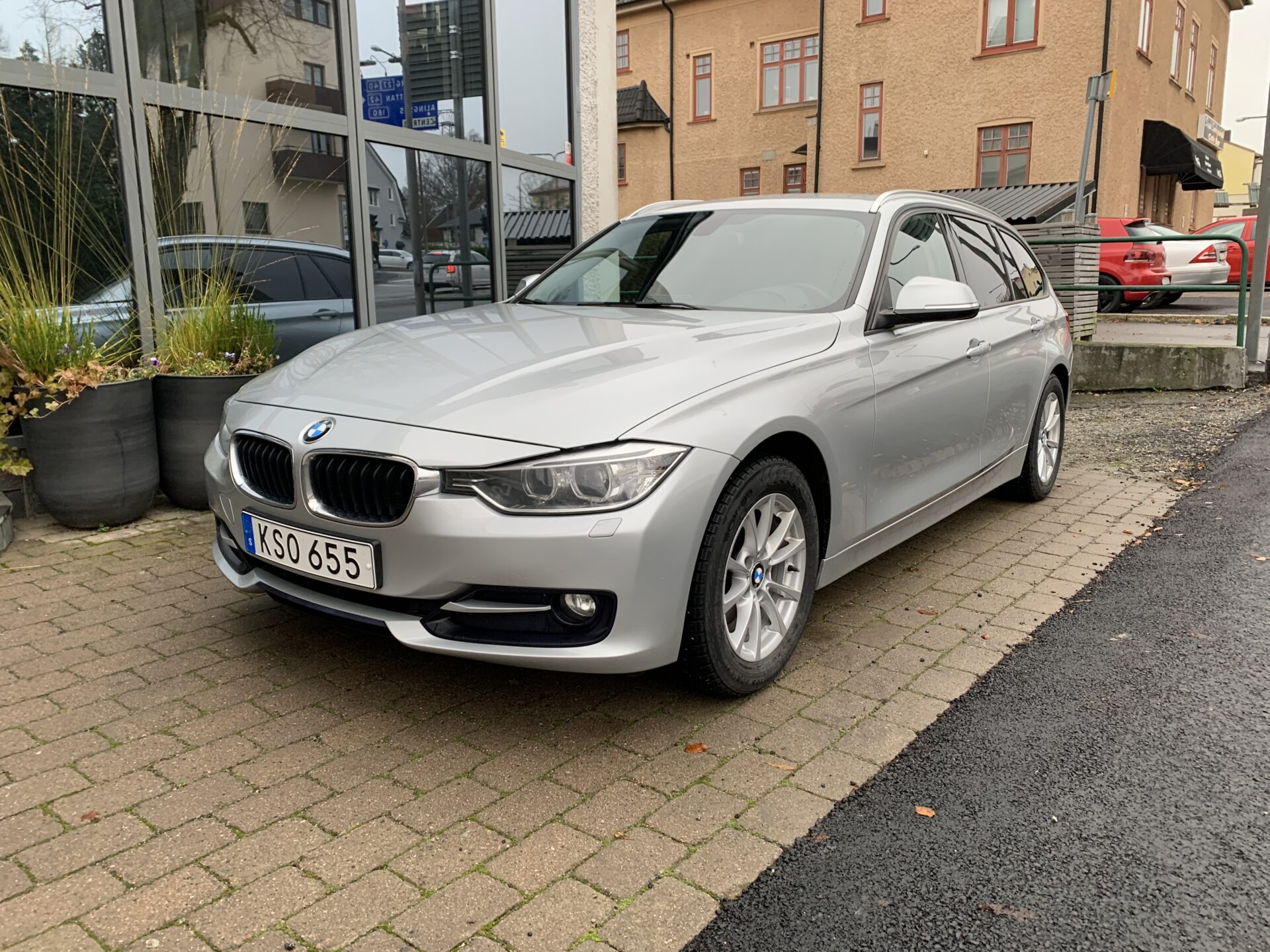 Бмв 320 d xdrive