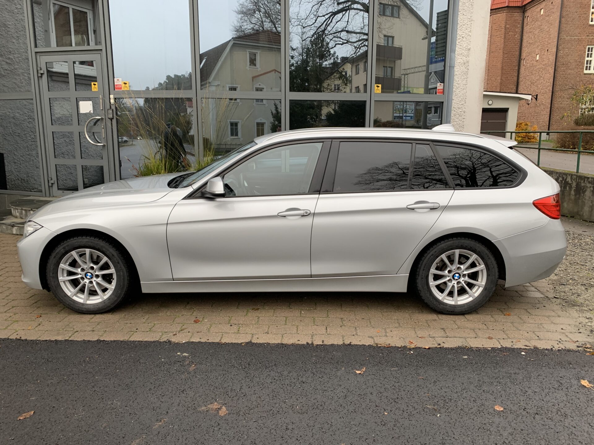 Бмв 320 d xdrive